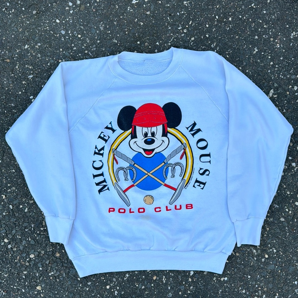 Vintage Mickey Mouse yacht club sweatshirt size medium 90s crewneck Disney